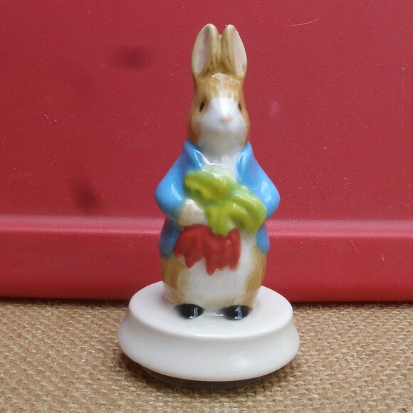Peter Rabbit & Radishes Porcelain Topper Figurine - Picture 8 of 15